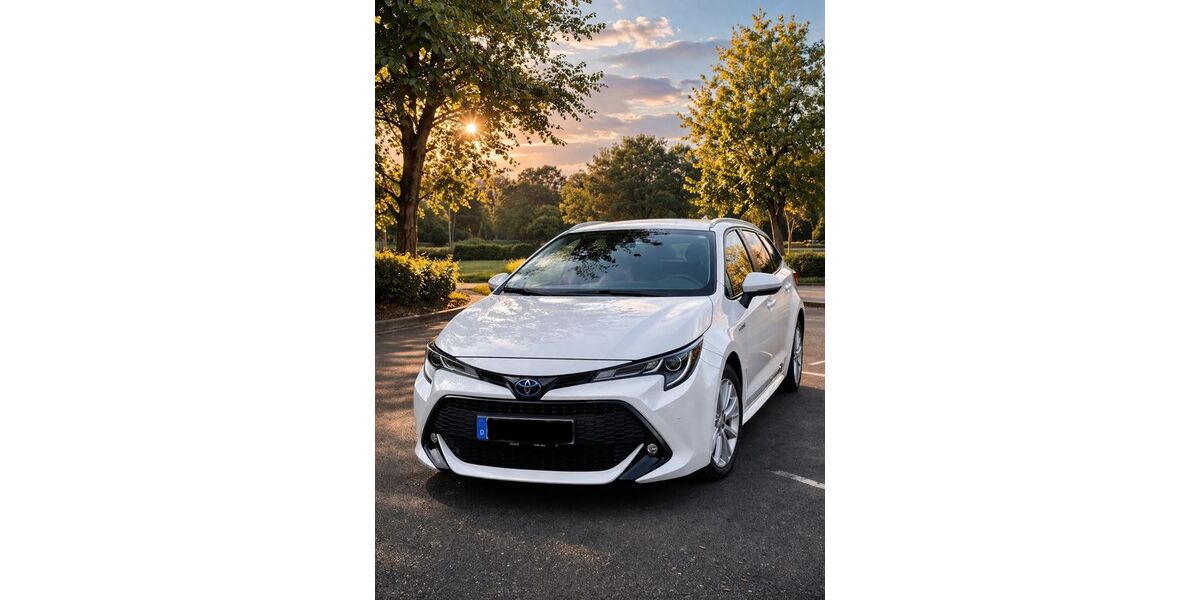 Toyota Corolla 29.000 km 23.490 &euro; Dietzenbach 63128