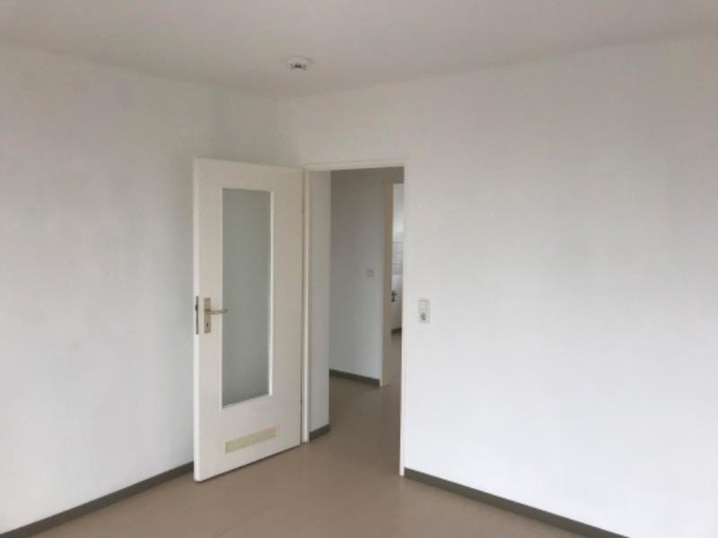 Helle 3-Zimmer Wohnung mit Balkon und neuen Bodenbelägen zu vermieten