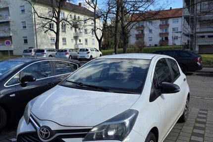 Toyota Yaris 133.000 km 5.400 &euro; Weil am Rhein 79576