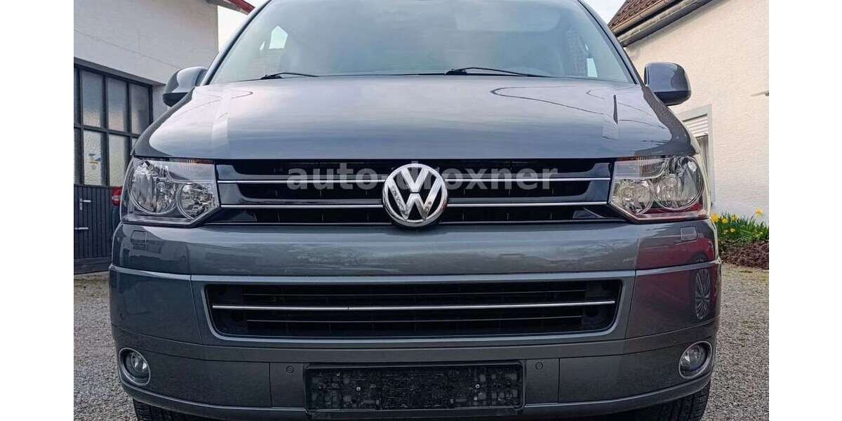 VW T5 Transporter T5 Bus Multivan Highline 197.680 km 16.985 &euro; Wald-Glashütte 88639
