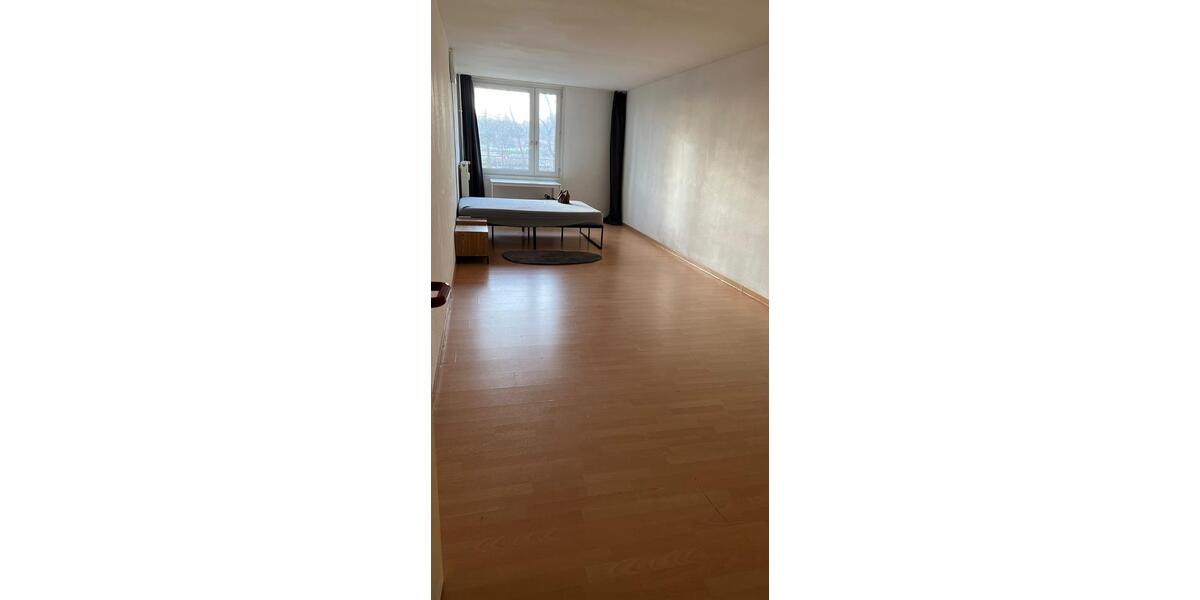 Erdgeschoßwohnung Saarbrücken Kieselhumes - 1 Zimmer, 33 m&sup2;, 400&euro; | Angebot:25637821