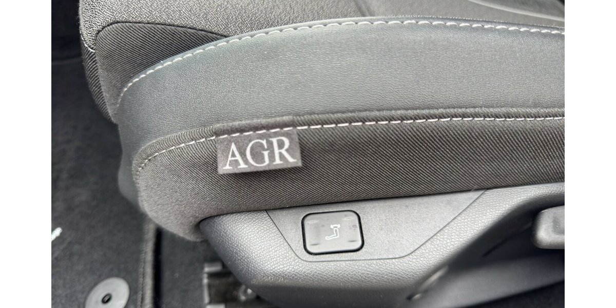 Opel Astra L GS Lim.5 *AHK/Head-up/Navi/LED/Winterpaket 22.360 km 21.480 &euro; Bamberg 96052