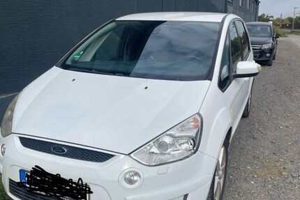 Ford S-Max 211.000 km 3.900 € Darmstadt 64295