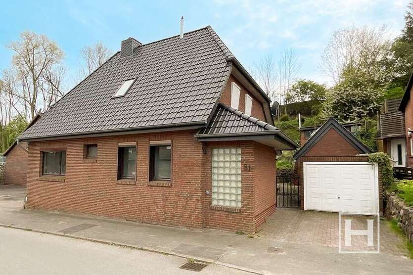 Haus zum Kaufen in Bad Segeberg 289.000 € 145.33 m²