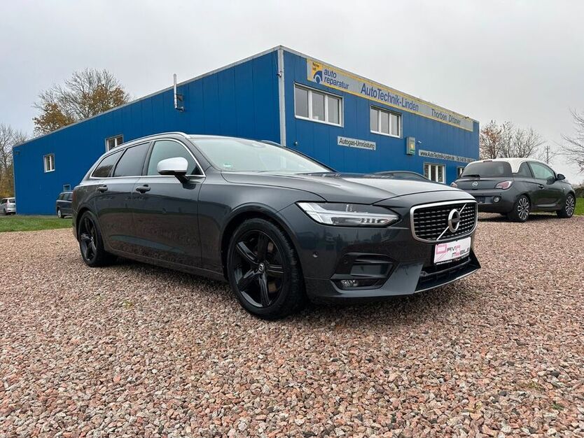 V90