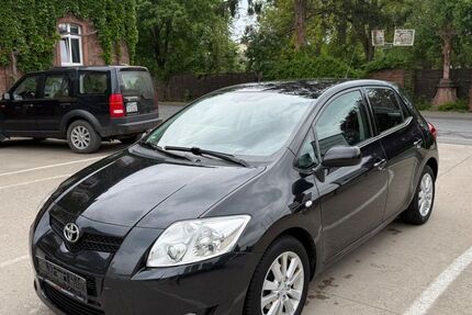 Toyota Auris 240.000 km 3.950 &euro; Miltenberg 63897