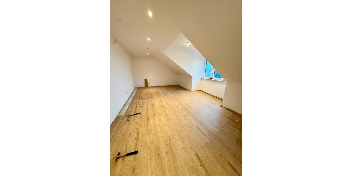 Schönes, kernsaniertes Reihenhaus in Sylbach - Erstbezug 6 zimmer