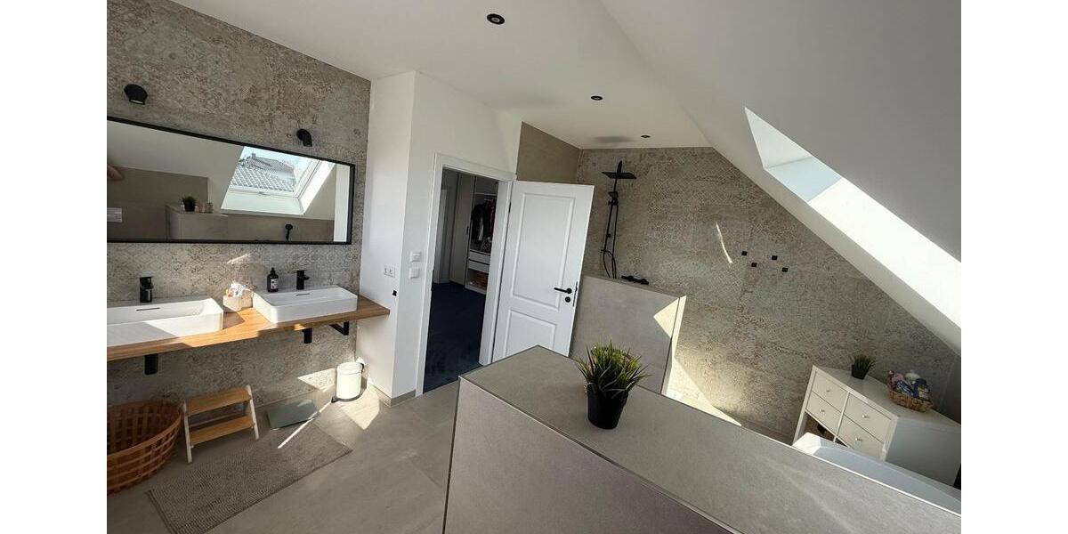 Einfamilienhaus Wahrenholz - 7 Zimmer, 251 m&sup2;, 749.000&euro; | Angebot:26491038