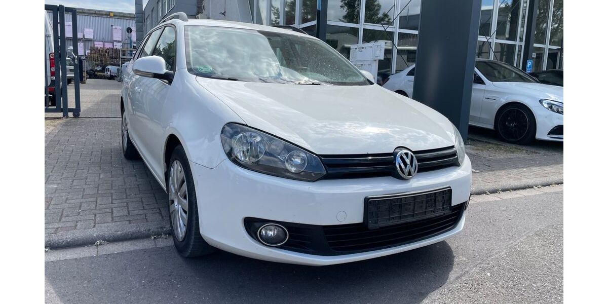 VW Golf 300.761 km 2.200 &euro; Hockenheim 68766
