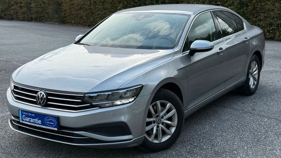 VW Passat 84.500 km 17.700 € Willich 47877