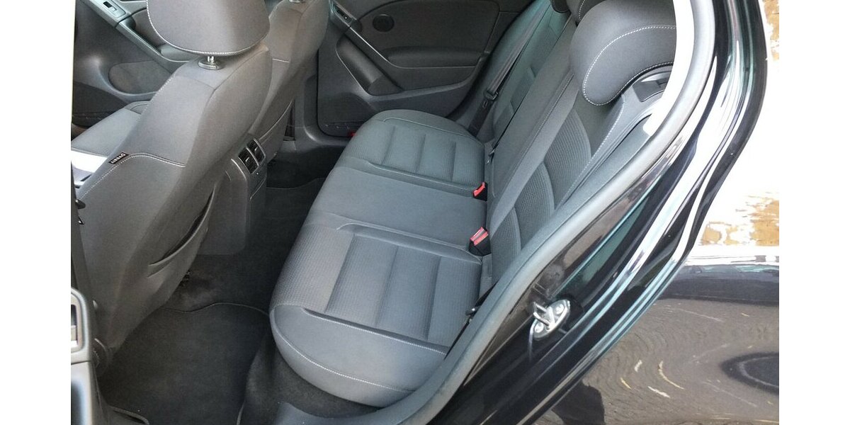 VW Golf 1.6TDi TEAM SHZ TEMPOMAT KLIMAAUTOMATIK 159.855 km 6.598 &euro; Köln 50858