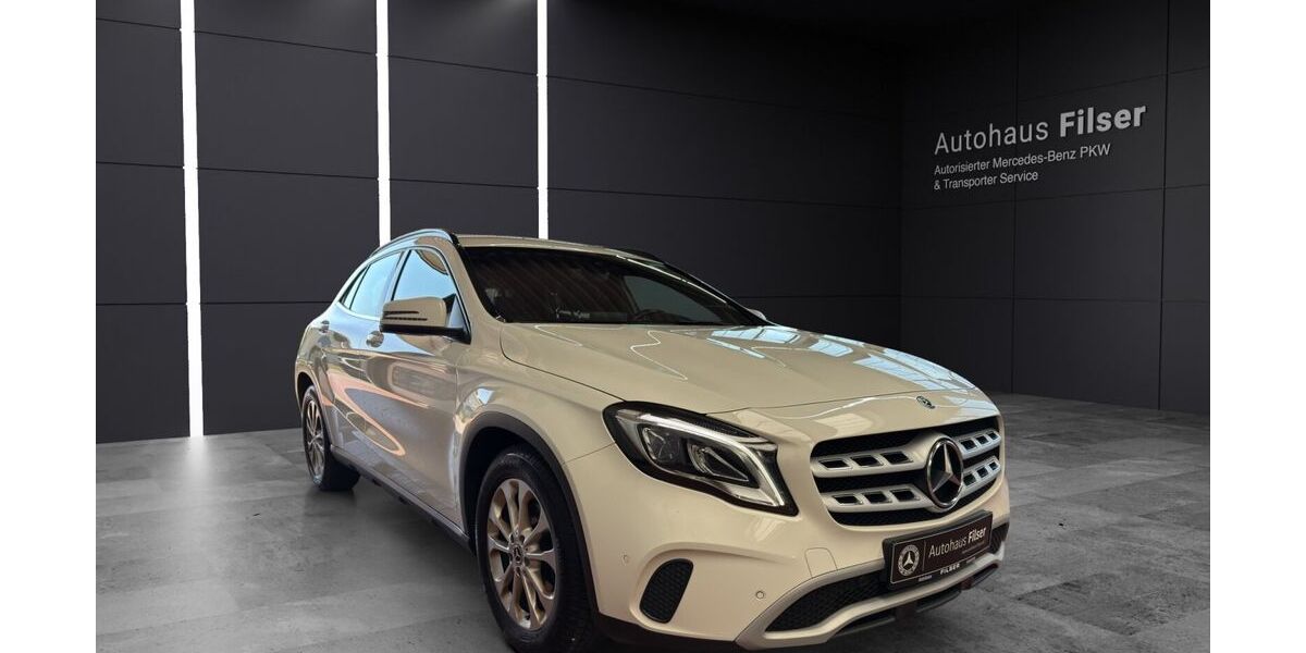 Mercedes-Benz GLA 200 111.655 km 17.980 &euro; Laupheim 88471