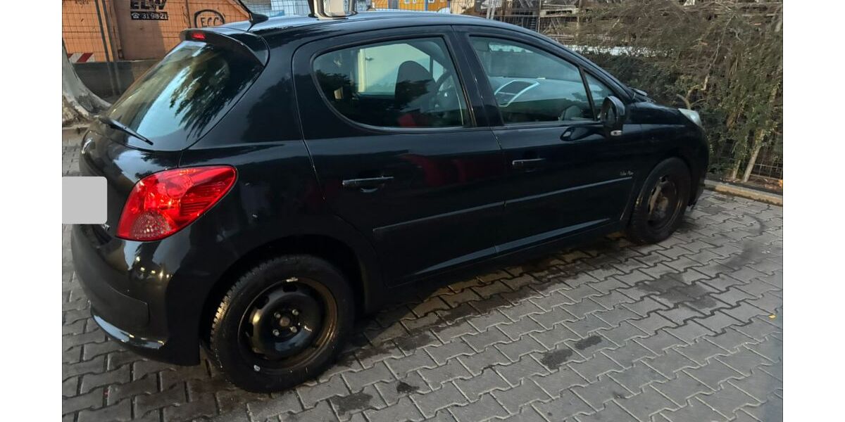 Peugeot 207 177.000 km 1.300 &euro; Wiesbaden 65203