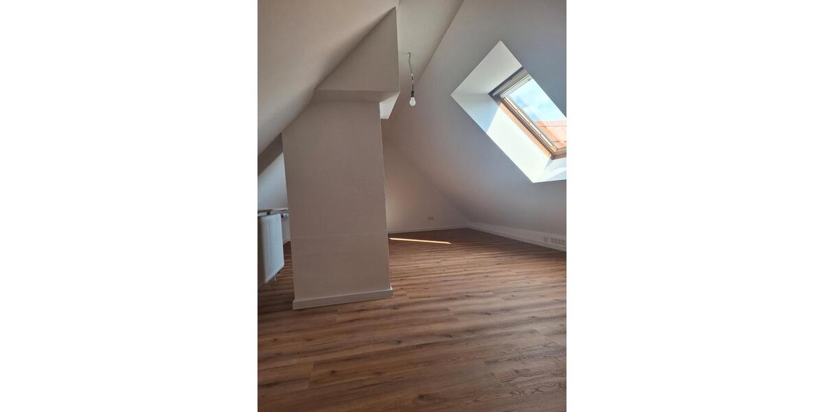 Mehrfamilienhaus, Wohnhaus Pförring - 8 Zimmer, 306 m&sup2;, 2.700&euro; | Angebot:26222982