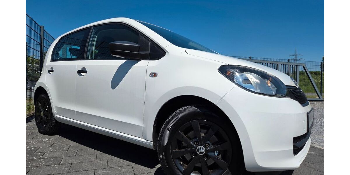 Skoda Citigo 54.000 km 6.599 &euro; Paderborn 33102