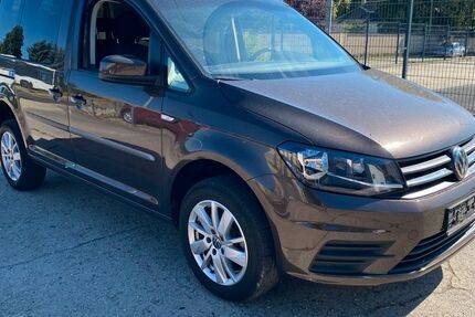 VW Caddy 153.455 km 13.990 &euro; Bautzen 02625