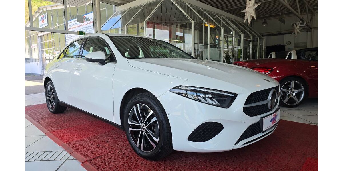 Mercedes-Benz A 250 122.849 km 21.500 &euro; Lahnstein 56112