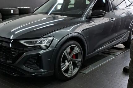 Audi Q8 e-tron 38.327 km 47.990 &euro; Hamburg 22047