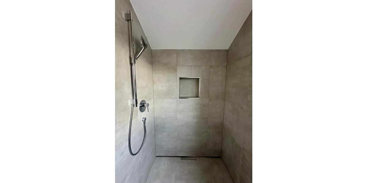 Doppelhaushälfte Wolnzach - 5 Zimmer, 175 m&sup2;, 2.275&euro; | Angebot:26091299