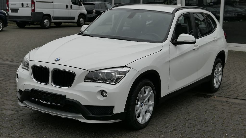 BMW X1 180.000 km 9.490 &euro; Adelheidsdorf 29352