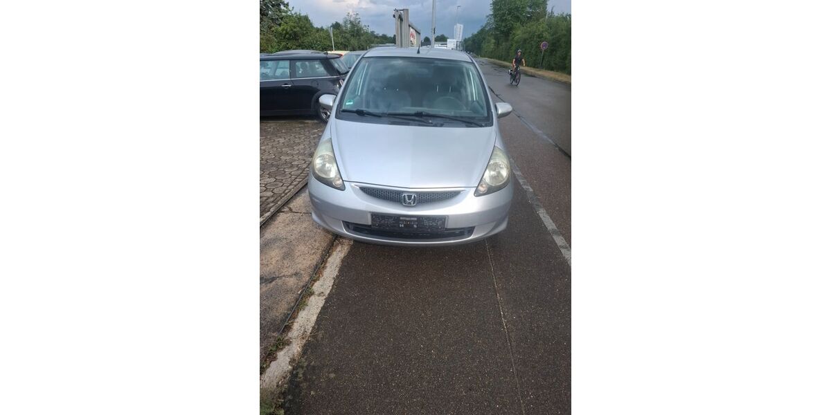 Honda Jazz 146.500 km 1.650 &euro; Munderkingen 89597
