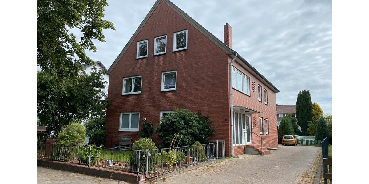 4 Zimmer-Wohnung im Dachgeschoss 4 zimmer