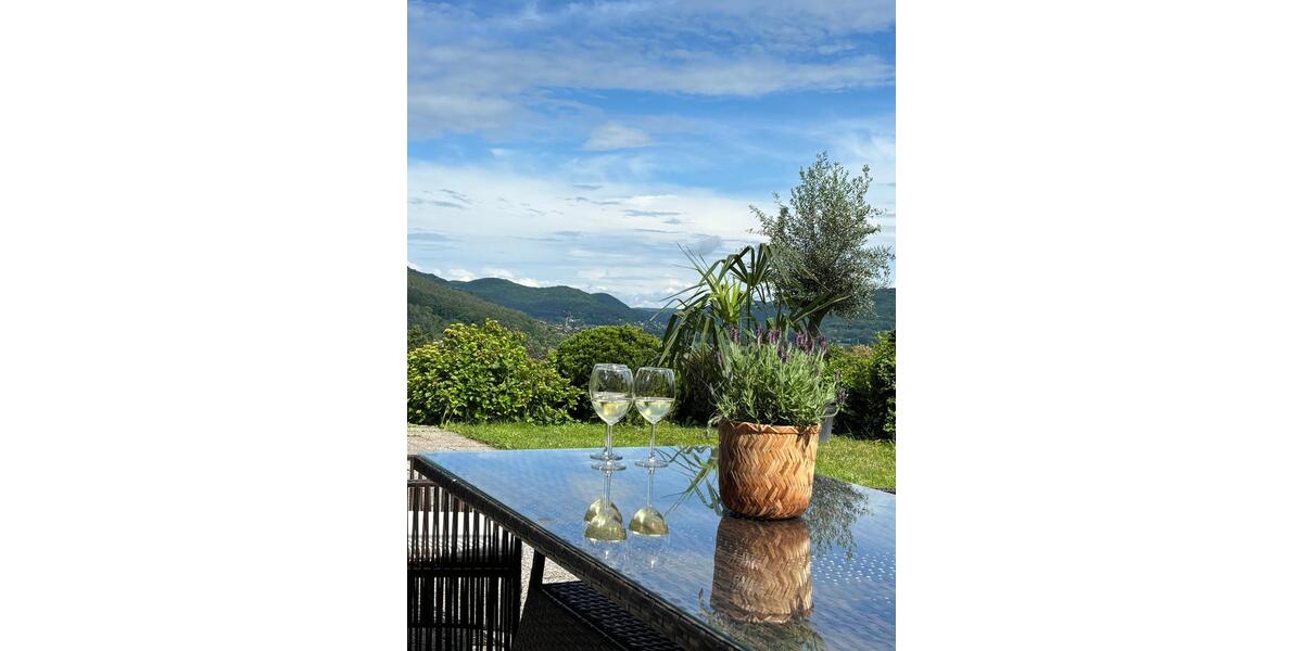 Bungalow Hersbruck - 3 Zimmer, 200 m&sup2;, 2.100&euro; | Angebot:25046991