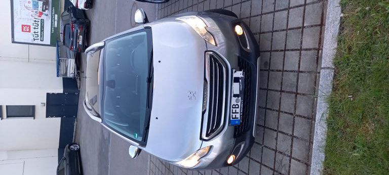 Peugeot 2008 180.000 km 4.500 &euro; Fürstenfeldbruck 82256