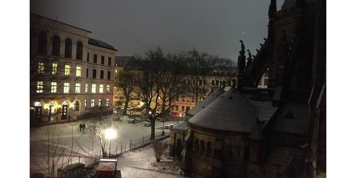 Etagenwohnung Leipzig Zentrum-Süd - 3 Zimmer, 100 m&sup2;, 1.500&euro; | Angebot:25429754