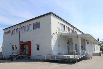 Halle in Langweid a.Lech-Foret 1.820.000 € 3311 m² zimmer