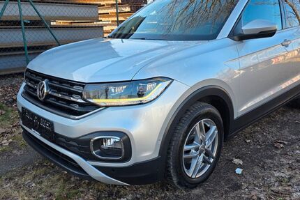 VW T-Cross 181.181 km 14.999 &euro; Mittenwalde 15749