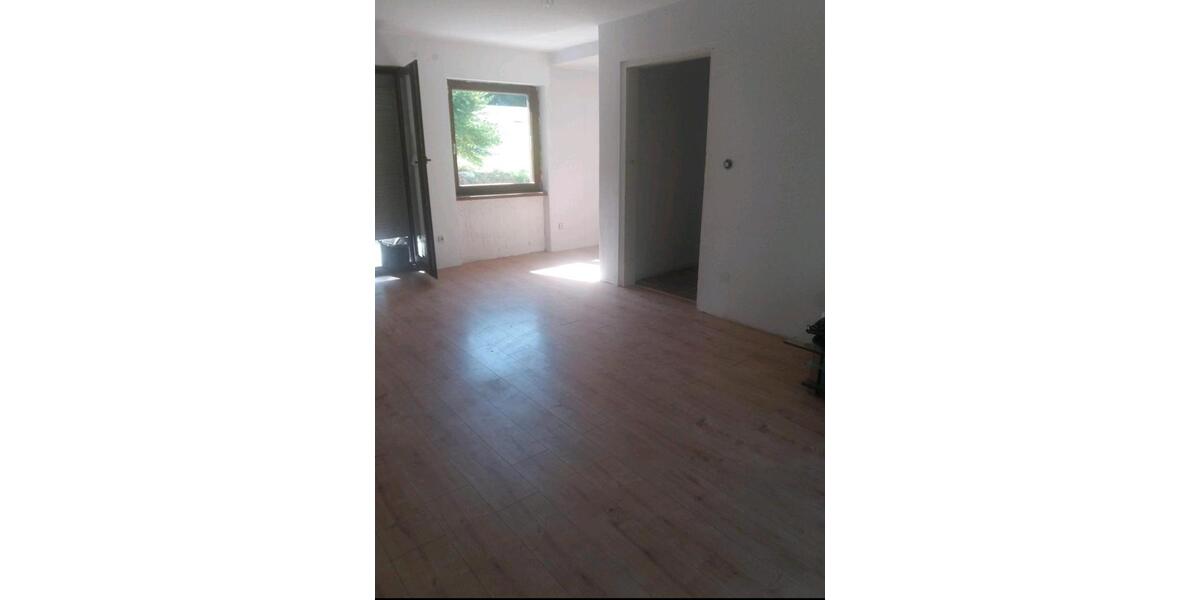 Etagenwohnung Weyerbusch - 3 Zimmer, 65 m&sup2;, 790&euro; | Angebot:26623973