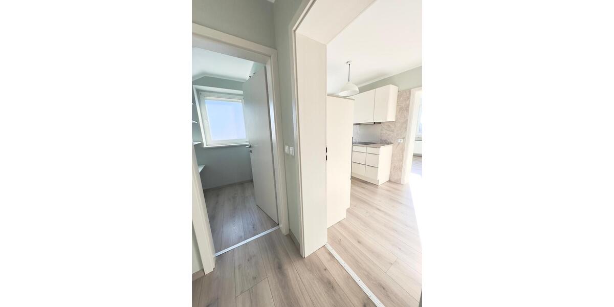 Etagenwohnung Vilsbiburg - 4 Zimmer, 100 m&sup2;, 900&euro; | Angebot:26420650