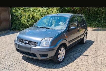 Ford Fusion 99.500 km 1.450 &euro; Köln 51143