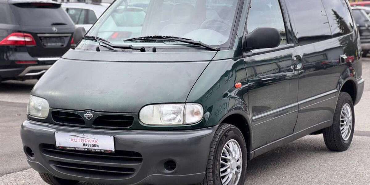 Nissan Serena 187.416 km 2.999 &euro; Sulz am Neckar 72172