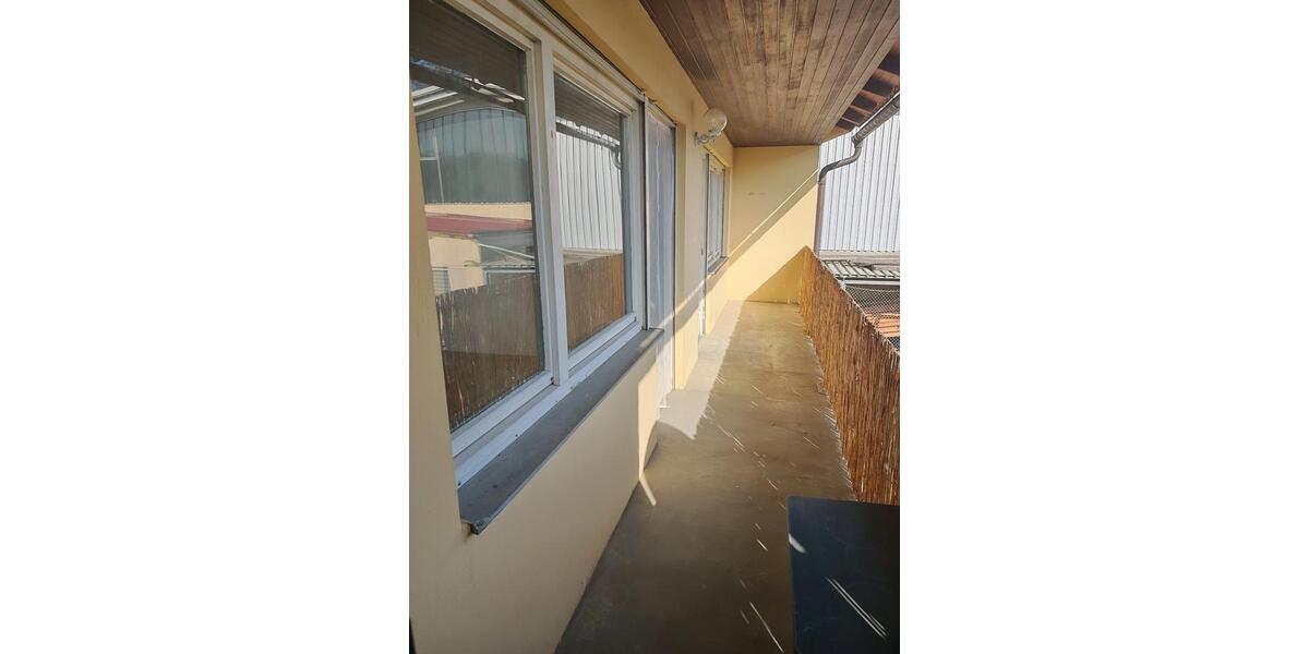 Etagenwohnung Landau an der Isar - 4 Zimmer, 119 m&sup2;, 952&euro; | Angebot:25400381