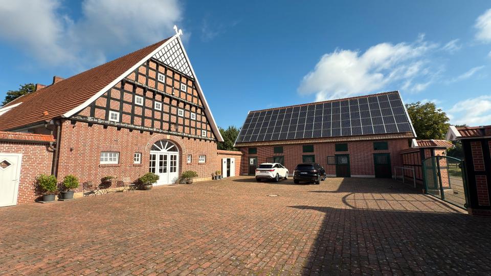 Bauernhaus, Landhaus Menslage - 8 Zimmer, 439 m&sup2;, 2.345.000&euro; | Angebot:26676927