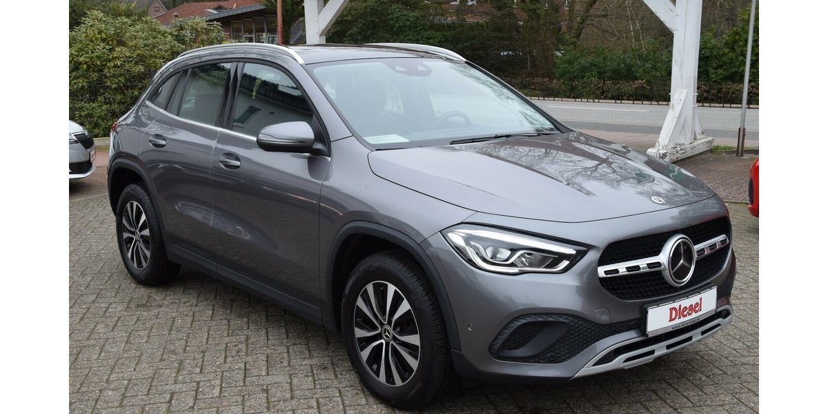 Mercedes-Benz GLA 200 d Style Aut.8G Navi*Panorama*Leder*LED* 142.165 km 22.980 &euro; Rastede 26160