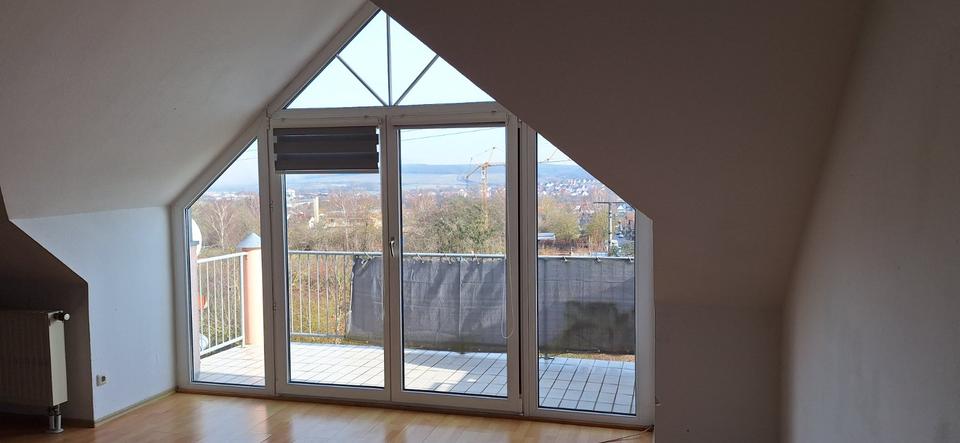 Dachgeschoßwohnung Langweid am Lech - 3 Zimmer, 65 m&sup2;, 680&euro; | Angebot:25403382