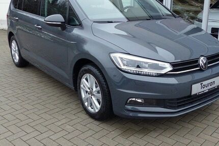 VW Touran 25.680 km 37.880 &euro; Dippoldiswalde 01744