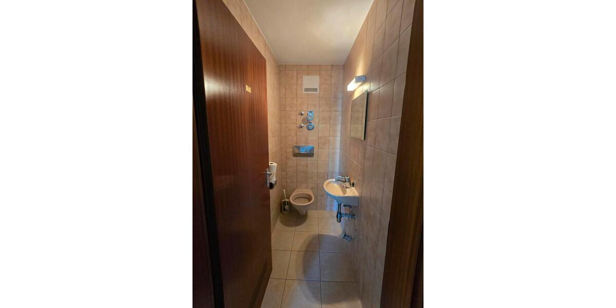 Etagenwohnung Bad Mergentheim - 3 Zimmer, 82 m&sup2;, 200.000&euro; | Angebot:27120849
