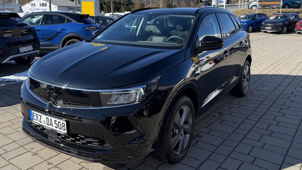 Opel Grandland (X) 14.500 km 23.190 &euro; Schneeberg 08289