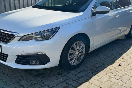 Peugeot 308 25.439 km 18.900 € Bargstedt 21698