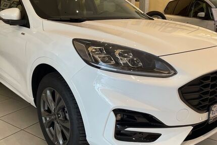 Ford Kuga 15.998 km 28.199 &euro; Leuna 06237