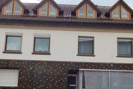 Haus Weiskirchen Rappweiler - 8 Zimmer, 244 m&sup2;, 299.000&euro; | Angebot:25801475