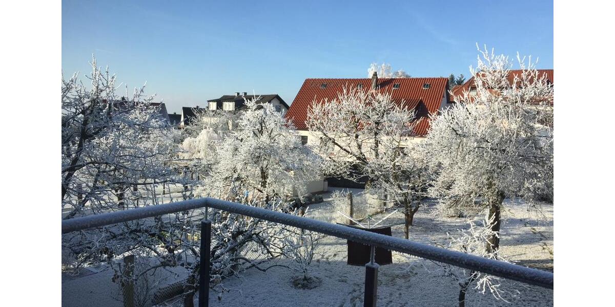 Dachgeschoßwohnung Petersberg - 4 Zimmer, 110 m&sup2;, 1.049&euro; | Angebot:26677541