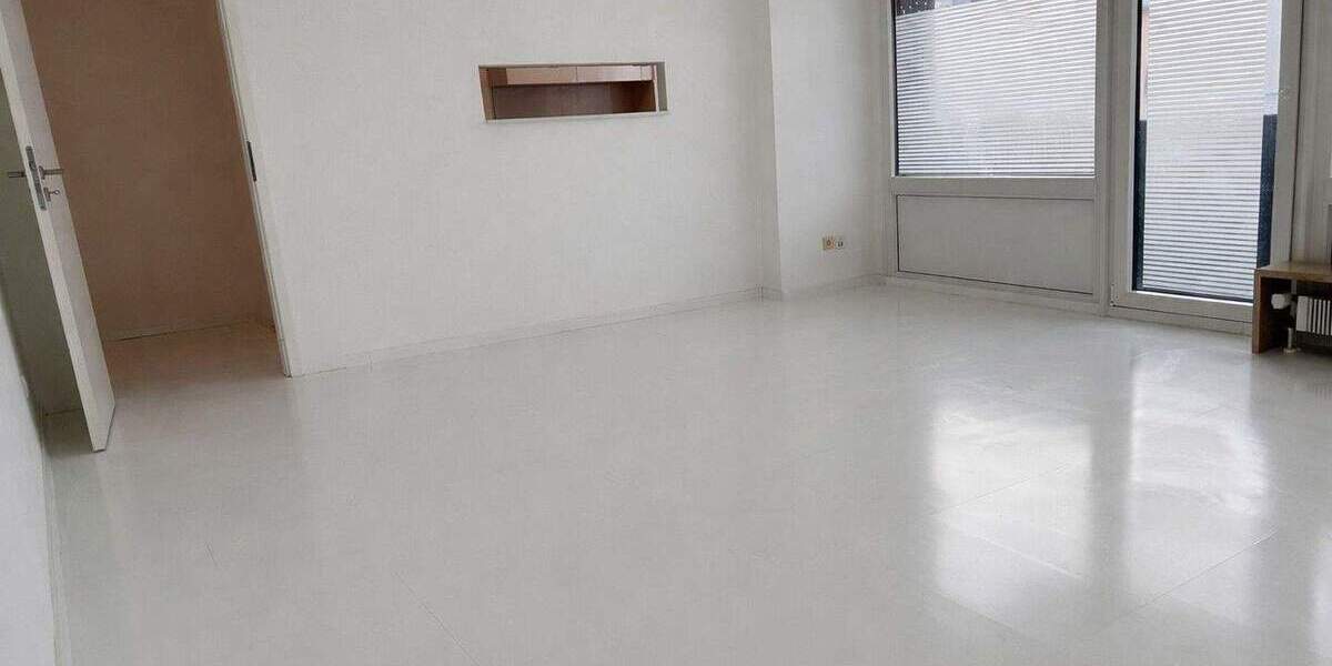 Etagenwohnung Mönchengladbach Stadtmitte - 2 Zimmer, 71 m&sup2;, 899&euro; | Angebot:25067162
