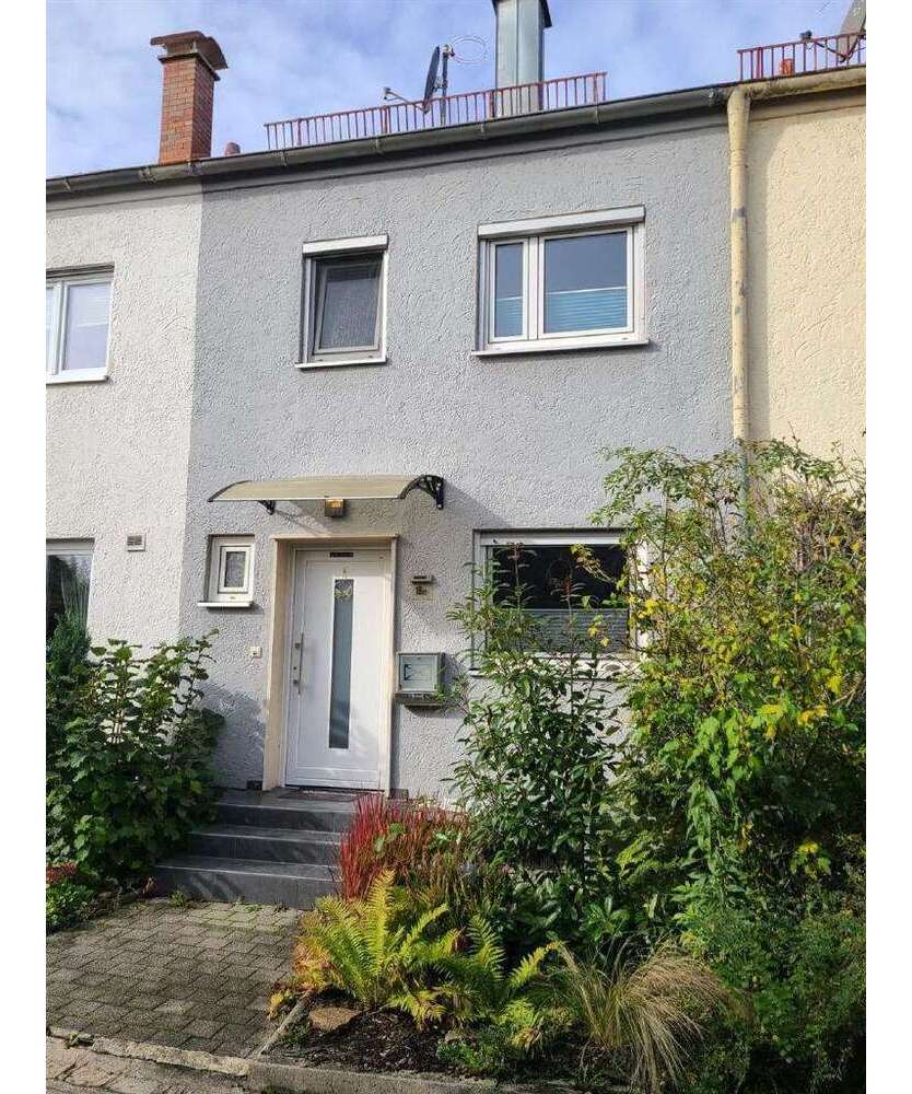Haus zum Kaufen in Augsburg-Kriegshaber 439.000 € 82 m²