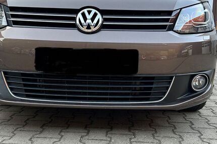 VW Touran 216.000 km 7.900 € Weißenfels 06667