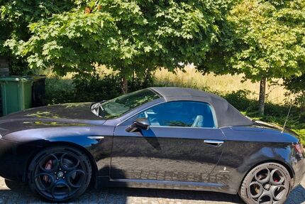 Alfa Romeo Spider 125.000 km 16.000 &euro; Engelsbrand 75331